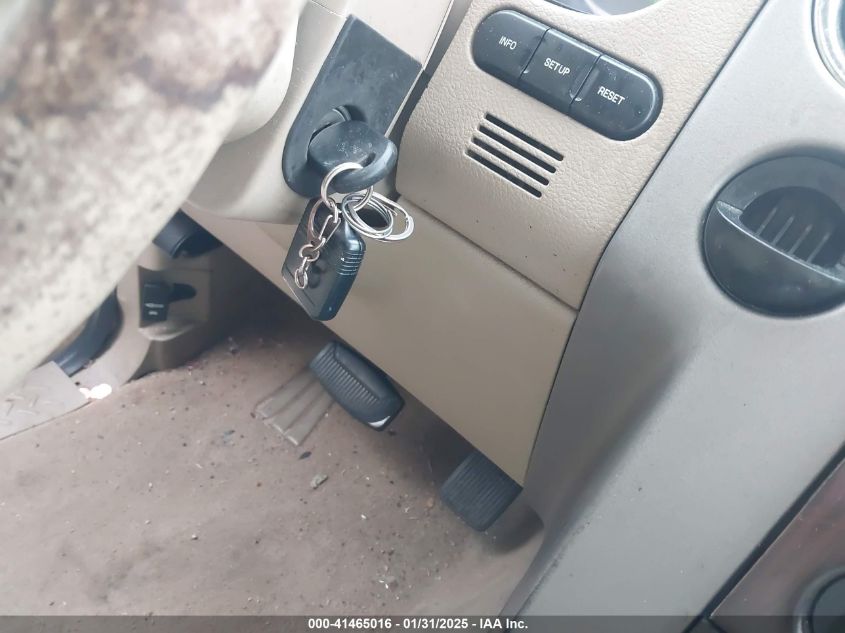 2006 Lincoln Mark Lt VIN: 5LTPW16596FJ25233 Lot: 41465016