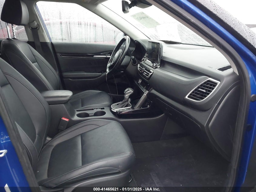 2021 KIA SELTOS VIN: KNDETCA26M7106156