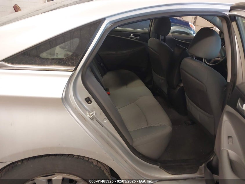 2011 HYUNDAI SONATA VIN: 5NPEB4AC8BH283088