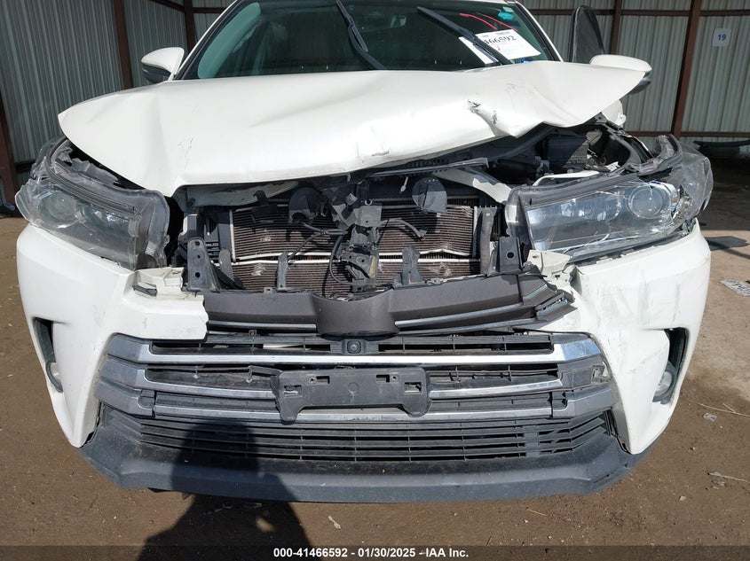 2019 TOYOTA HIGHLANDER HYBRID LIMITED PLATINUM - 5TDDGRFH1KS055569