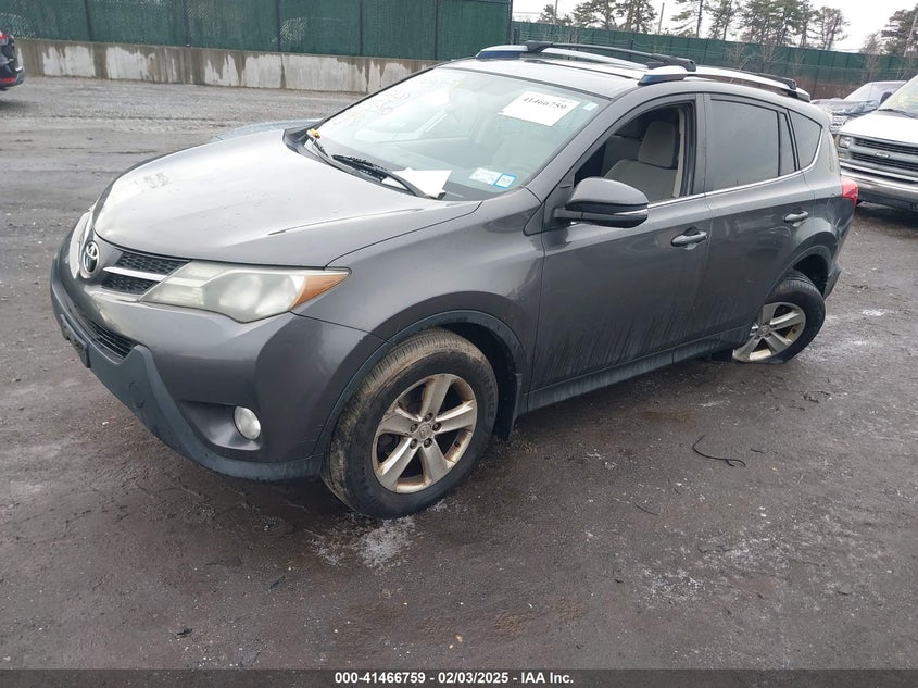 2013 TOYOTA RAV4 XLE - JTMRFREVXD5004113