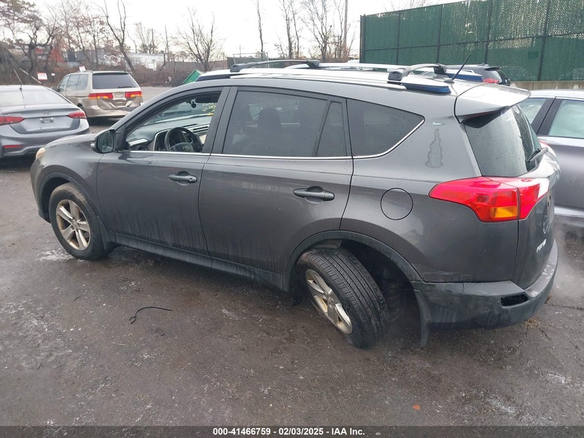 2013 TOYOTA RAV4 XLE - JTMRFREVXD5004113