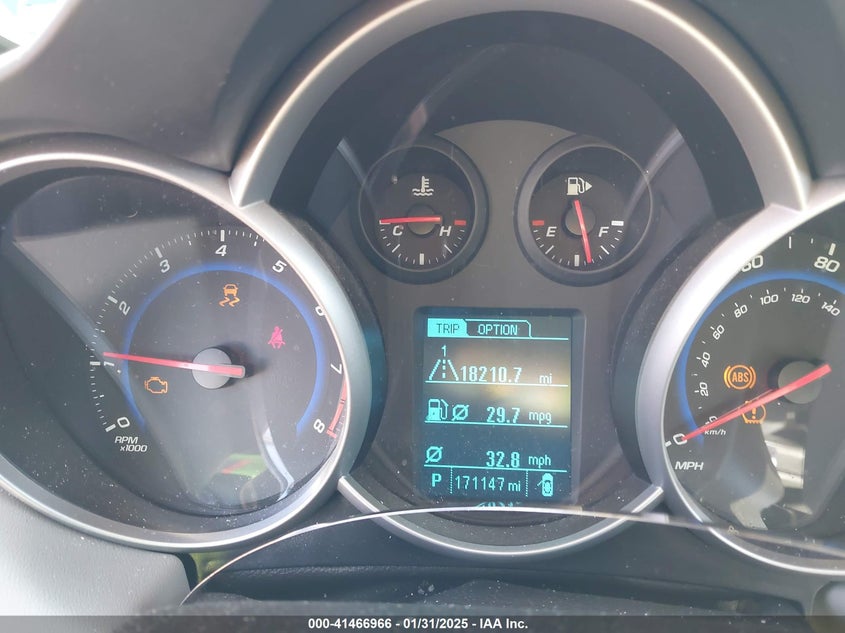 2016 CHEVROLET CRUZE LIMITED LS AUTO - 1G1PC5SH0G7176966