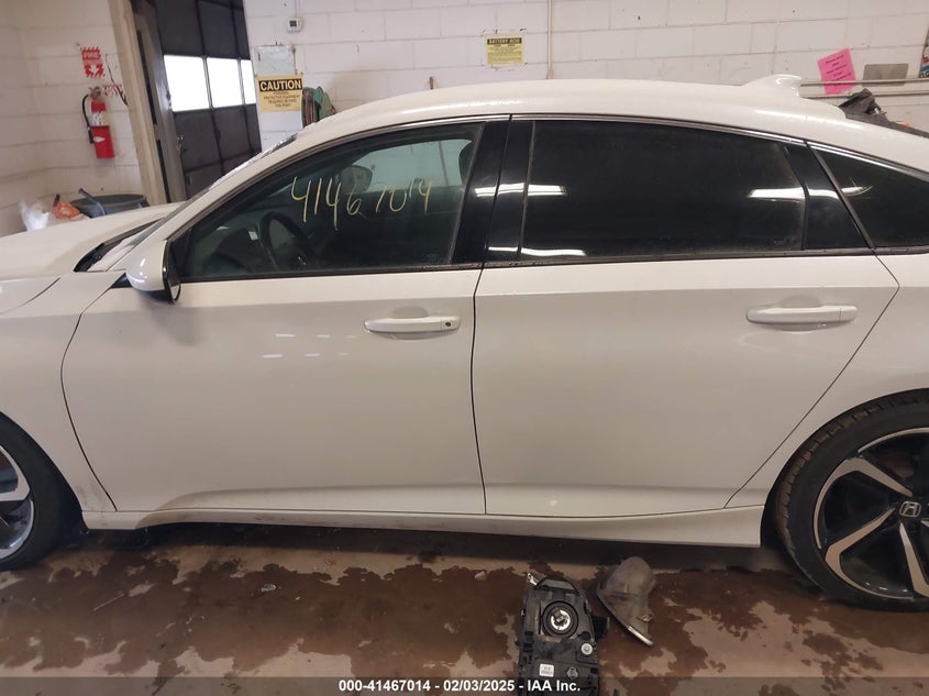2020 HONDA ACCORD VIN: 1HGCV1F33LA139111