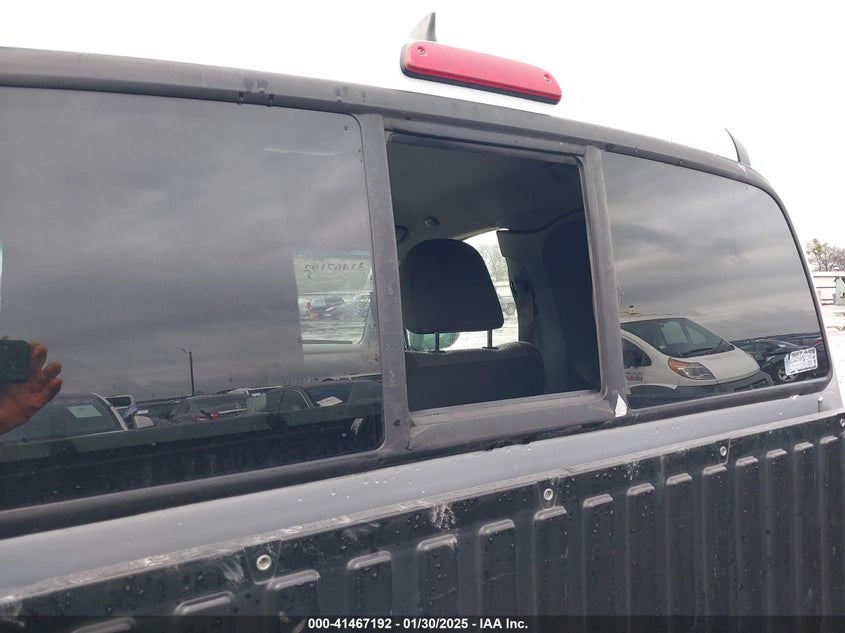 2012 Toyota Tacoma Prerunner VIN: 5TFTX4GN2CX007156 Lot: 41467192