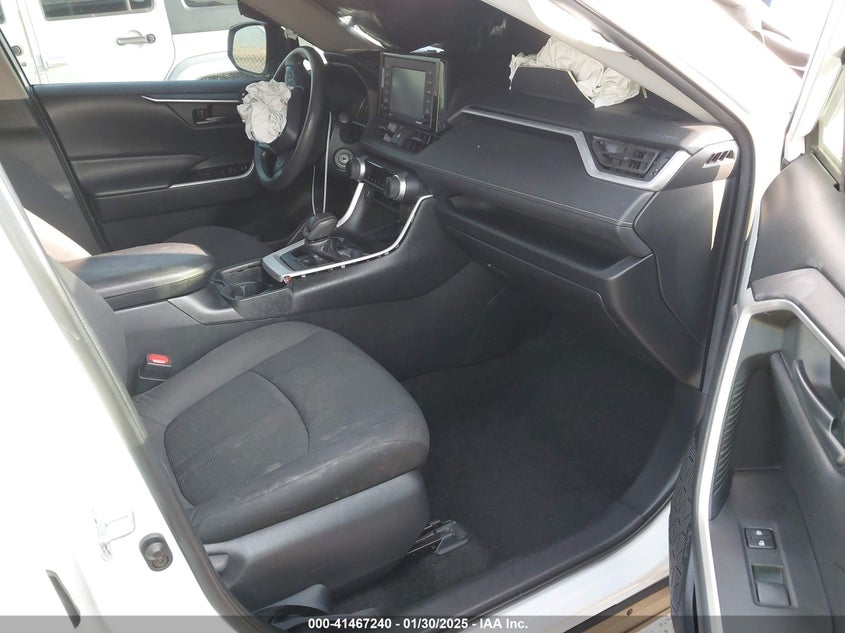 2021 TOYOTA RAV4 VIN: 2T3H1RFV4MW121798