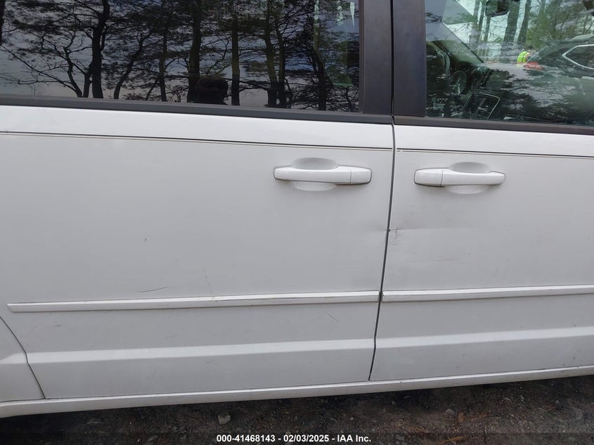 2016 Dodge Grand Caravan Sxt VIN: 2C4RDGCG8GR123624 Lot: 41468143