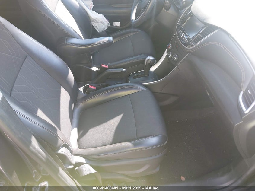 2017 CHEVROLET TRAX LT - KL7CJLSB1HB153686