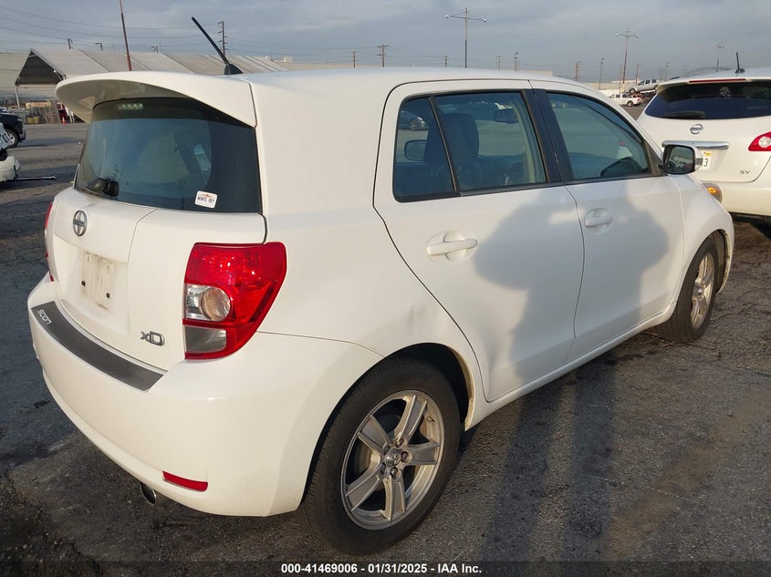 2009 TOYOTA SCION XD VIN: JTKKU10449J038997