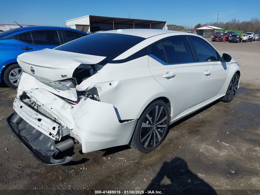 2022 NISSAN ALTIMA VIN: 1N4BL4CV5NN304648