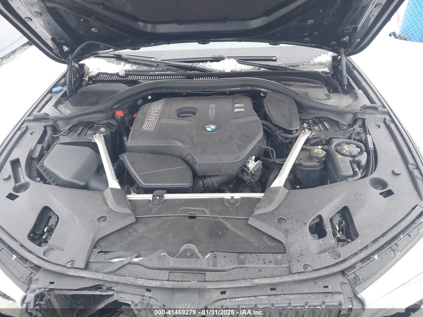 2018 BMW 530 VIN: WBAJA7C52JWA74696