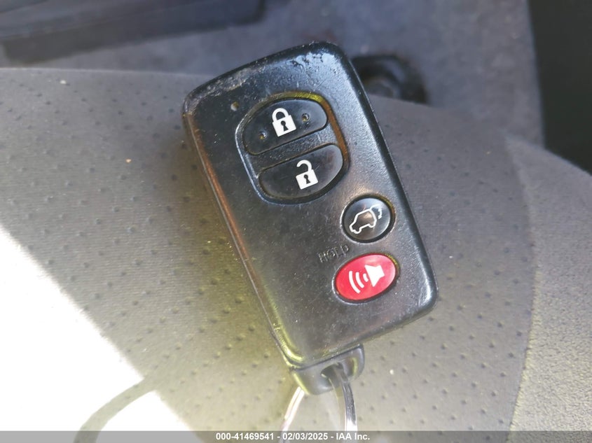 2013 TOYOTA PRIUS VIN: JTDKN3DU8D0338454