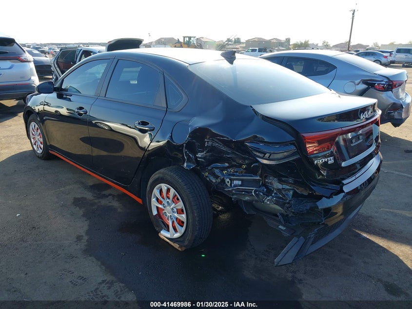 2023 KIA FORTE VIN: 3KPF24AD7PE684267