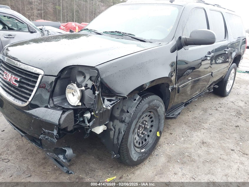 2013 GMC YUKON XL 1500 VIN: 1GKS1KE03DR368561