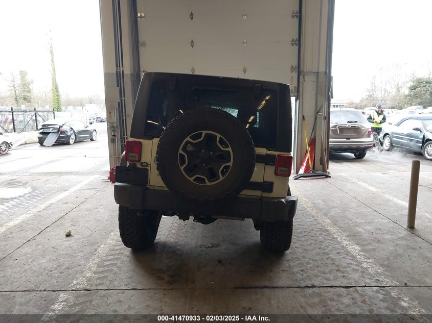 2014 JEEP WRANGLER UNLIMITED SPORT - 1C4BJWDGXEL305267