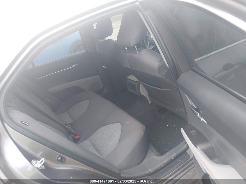 2021 TOYOTA CAMRY VIN: 4T1C11AK3MU447531