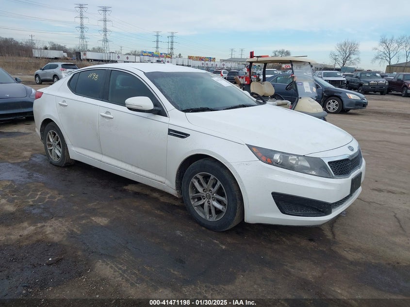 2011 KIA OPTIMA VIN: KNAGM4A75B5065838