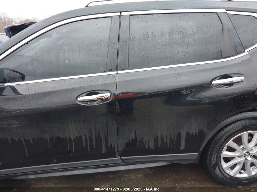 2018 NISSAN ROGUE SV - KNMAT2MV3JP622372