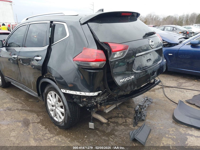 2018 NISSAN ROGUE SV - KNMAT2MV3JP622372