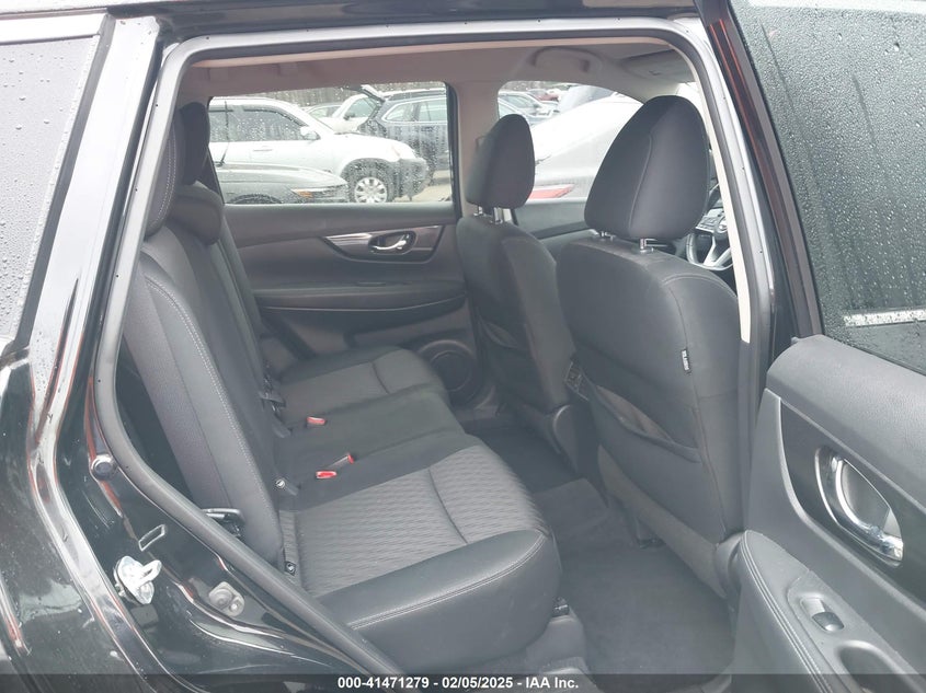 2018 NISSAN ROGUE SV - KNMAT2MV3JP622372