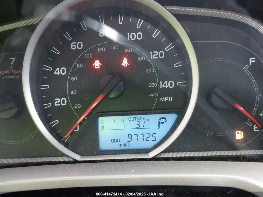 2014 TOYOTA RAV4 XLE - 2T3RFREV9EW185196