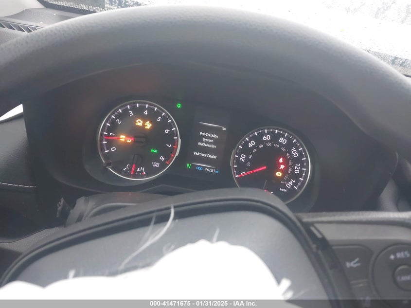 2022 TOYOTA RAV4 VIN: 2T3P1RFV1NC282608