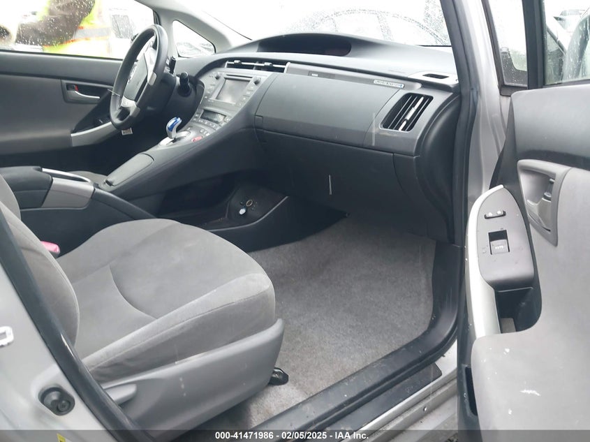 2013 TOYOTA PRIUS PLUG-IN VIN: JTDKN3DP0D3046032