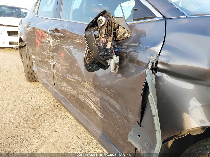 2022 TOYOTA CAMRY VIN: 4T1F31AK9NU577449
