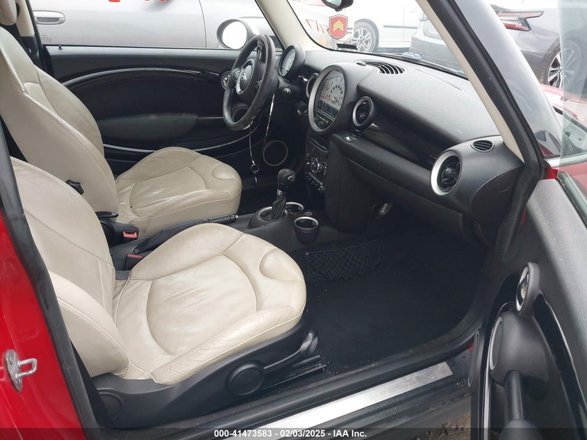 2012 MINI COOPER VIN: WMWSU3C56CT540717