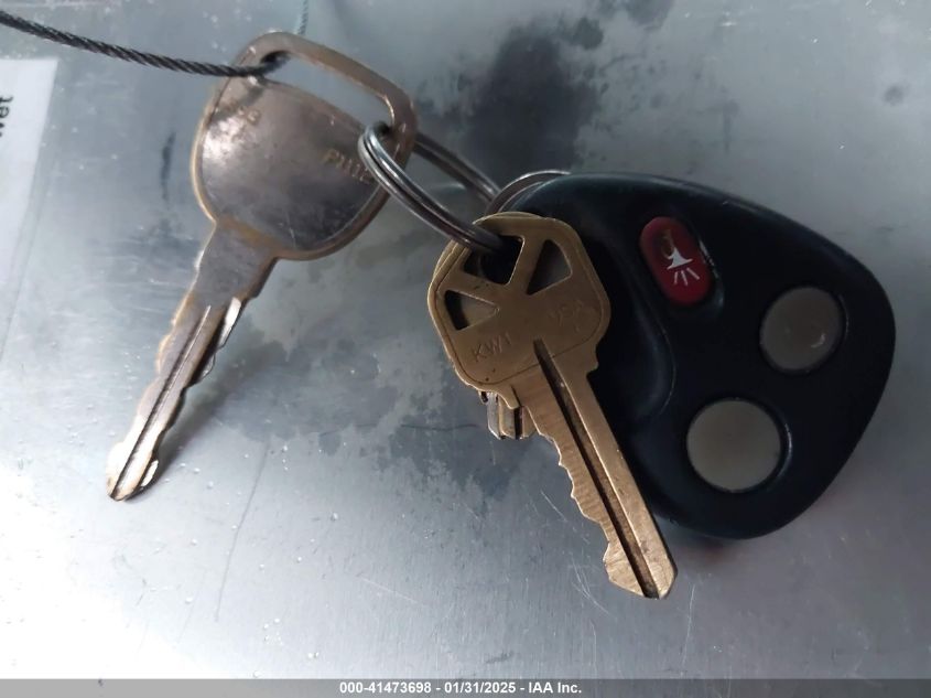 2004 Chevrolet Silverado VIN: 1GCEK19794E206106 Lot: 41473698