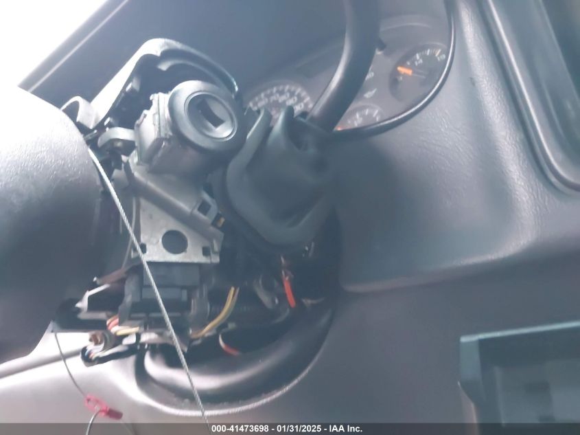 2004 Chevrolet Silverado VIN: 1GCEK19794E206106 Lot: 41473698