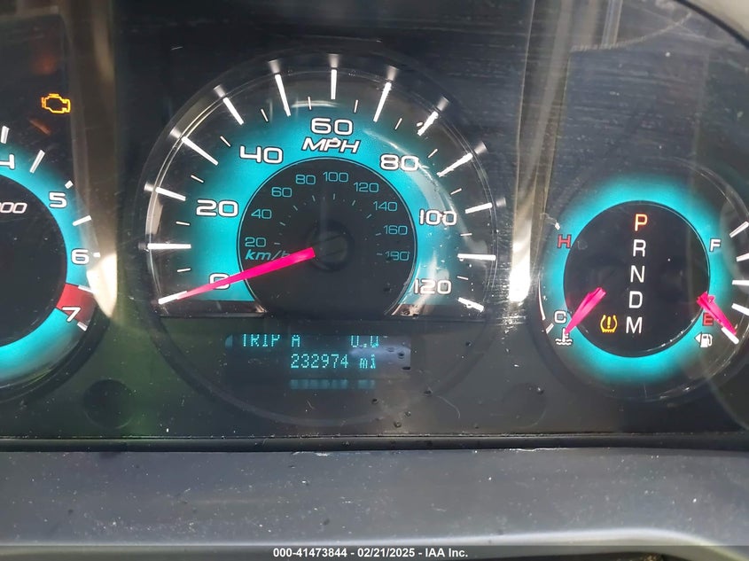 2010 FORD FUSION VIN: 3FAHP0JG9AR173582