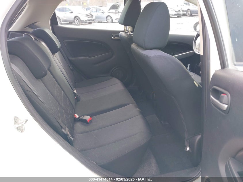 2014 MAZDA MAZDA2 VIN: JM1DE1KY5E0184998