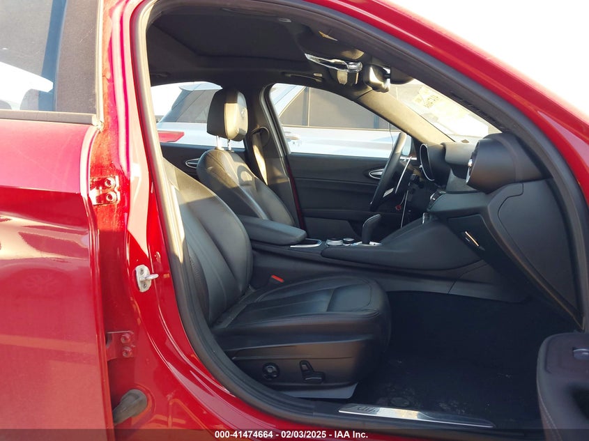 2023 ALFA ROMEO GIULIA VIN: ZARFAMAN1P7670527