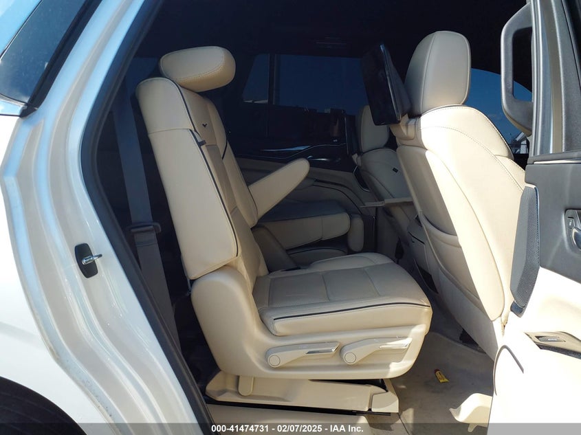 2021 CADILLAC ESCALADE VIN: 1GYS4BKLXMR394649