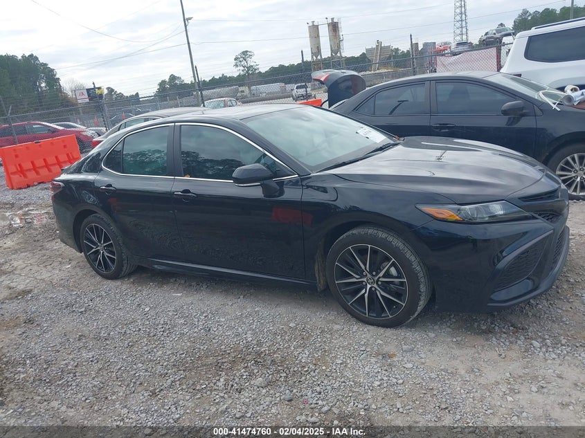 2024 TOYOTA CAMRY VIN: 4T1T11AK3RU910033