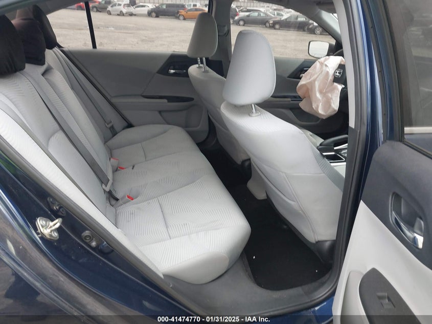 2017 HONDA ACCORD VIN: 1HGCR2F33HA007998