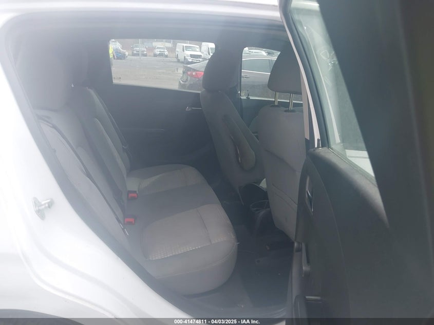 2013 CHEVROLET SONIC VIN: 1G1JA6SH4D4196880