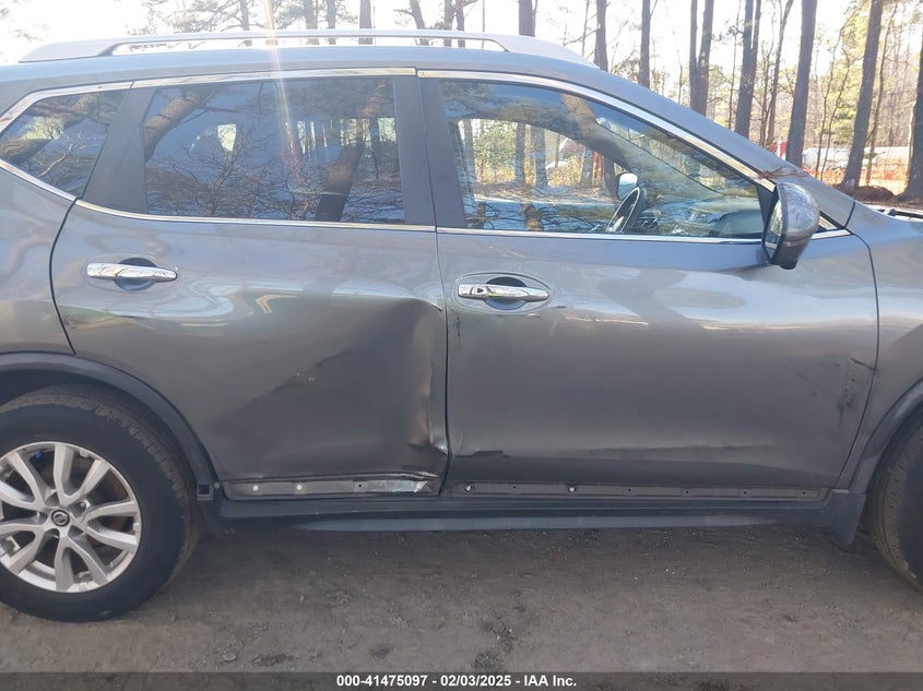 2018 NISSAN ROGUE SV - KNMAT2MV4JP611591