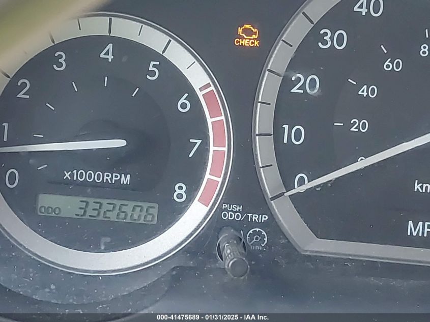 2004 Toyota Sienna VIN: 124761 Lot: 41475689