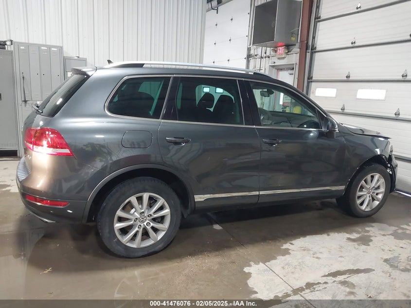 2013 VOLKSWAGEN TOUAREG VR6 SPORT - WVGEF9BP1DD007021