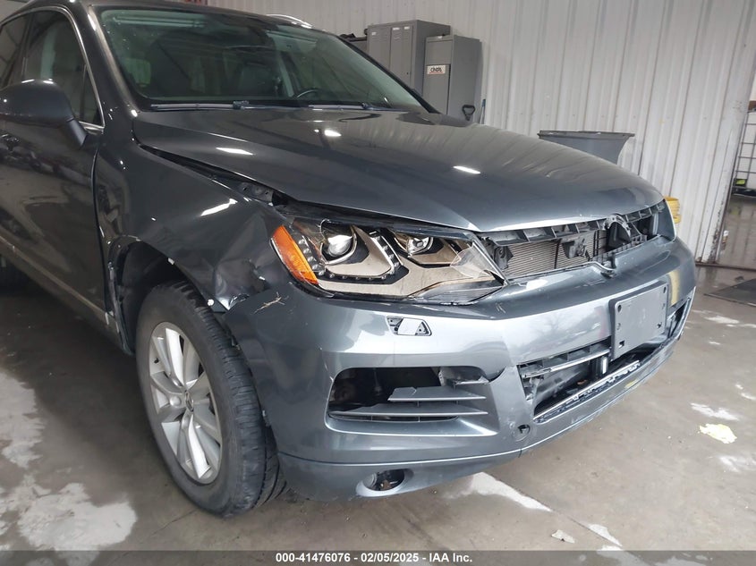 2013 VOLKSWAGEN TOUAREG VR6 SPORT - WVGEF9BP1DD007021