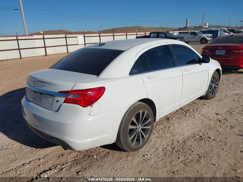 2014 CHRYSLER 200 VIN: 1C3CCBBG6EN172655