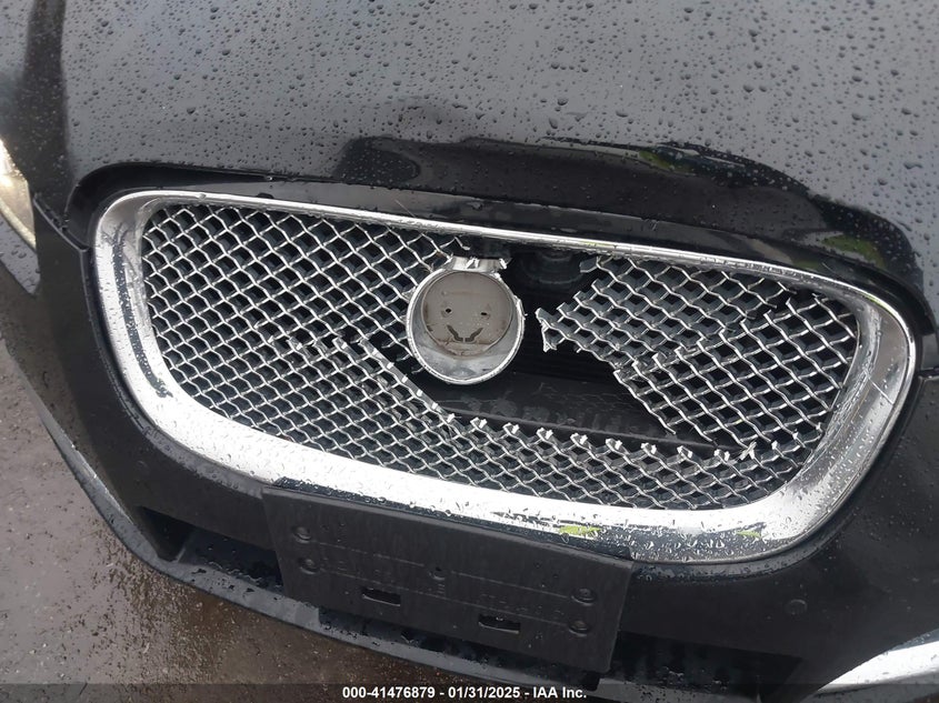 2013 JAGUAR XF VIN: SAJWJ0EF7D8S92274