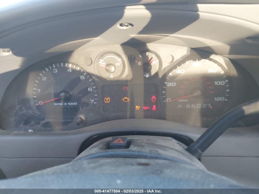2010 FORD RANGER VIN: 1FTKR4EE5APA00059