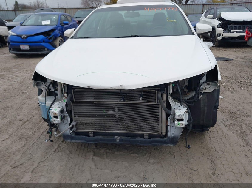 2012 TOYOTA CAMRY HYBRID VIN: 4T1BD1FK0CU038820