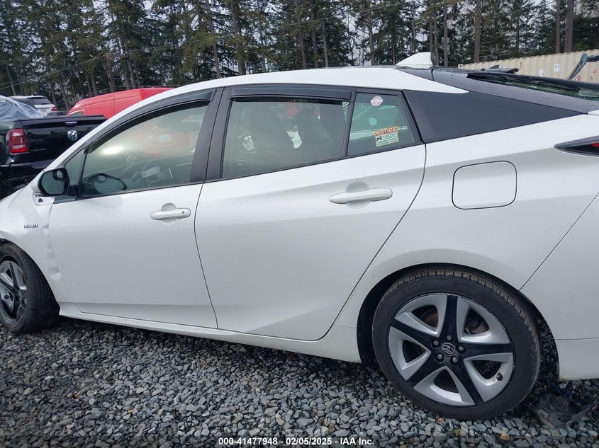 2017 TOYOTA PRIUS THREE TOURING - JTDKARFU9H3038521
