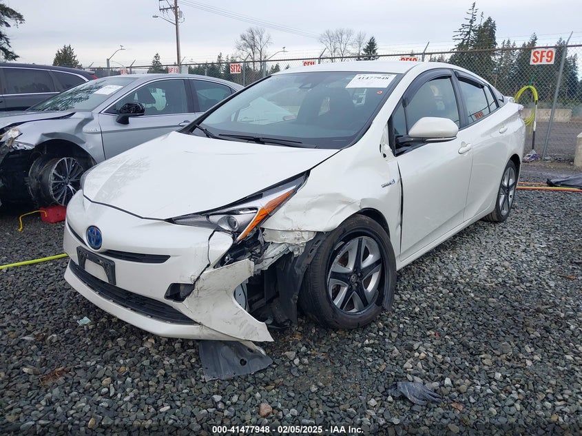 2017 TOYOTA PRIUS THREE TOURING - JTDKARFU9H3038521