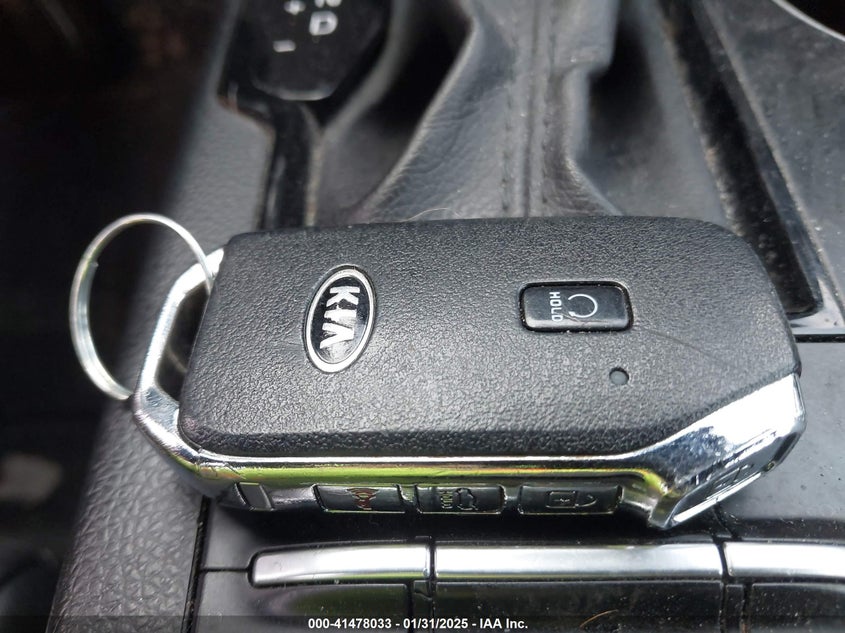 2021 KIA K5 VIN: 5XXG64J27MG018648