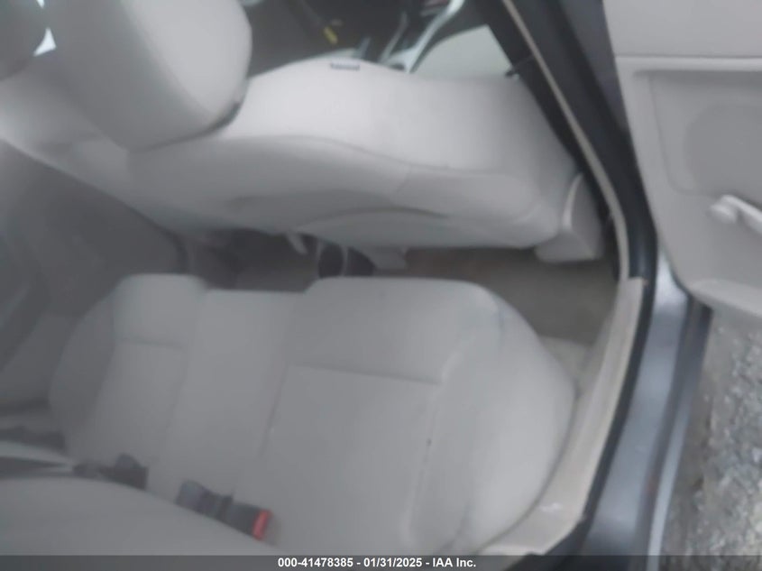 2009 FORD FOCUS VIN: 1FAHP34NX9W189102